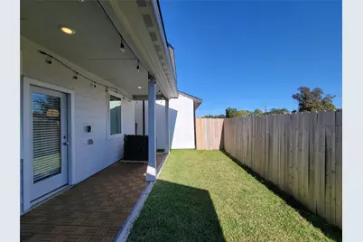 3119 Skyrock Drive, Houston, TX 77063 - Photo 39