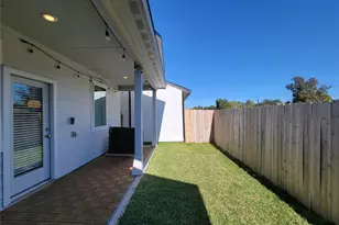 3119 Skyrock Dr, Houston, TX 77063 - Photo 39