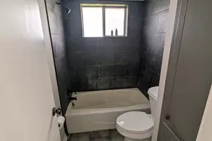 9915 Vera Jean Ct, Houston, TX 77088 - Photo 7