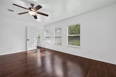 2735 Woodridge Manor Drive, Houston, TX 77087 - Photo 29