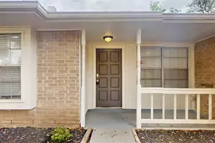 2331 Barrington Pl, Sugar Land, TX 77478 - Photo 1