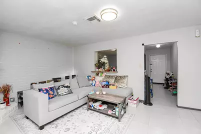 12469 Sharpview Drive #2469, Houston, TX 77072 - Photo 5