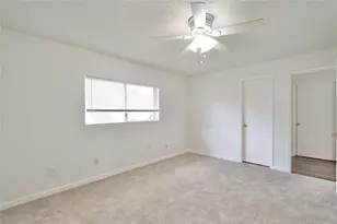 10810 Parkland Woods, Sugar Land, TX 77498 - Photo 15