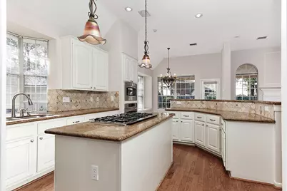 99 N Summer Cloud Drive, The Woodlands, TX 77381 - Photo 13