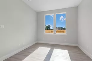 7066 N Lake Clopton Dr, Montgomery, TX 77316 - Photo 11