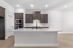 7066 N Lake Clopton Dr, Montgomery, TX 77316 - Photo 3