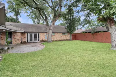 5735 Wigton Drive, Houston, TX 77096 - Photo 21