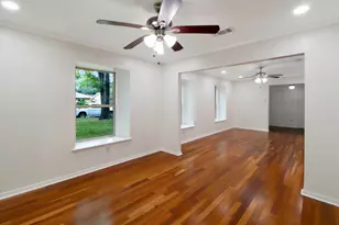 5735 Wigton Dr, Houston, TX 77096 - Photo 5