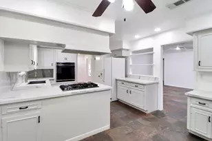 5735 Wigton Dr, Houston, TX 77096 - Photo 7