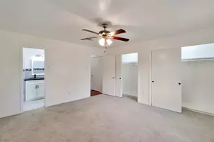 5735 Wigton Dr, Houston, TX 77096 - Photo 9