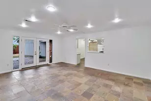 5735 Wigton Dr, Houston, TX 77096 - Photo 3