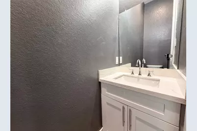 4704 Ward Street, Houston, TX 77021 - Photo 9