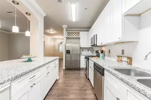 1711 Old Spanish Trl, Houston, TX 77054 - Photo 3
