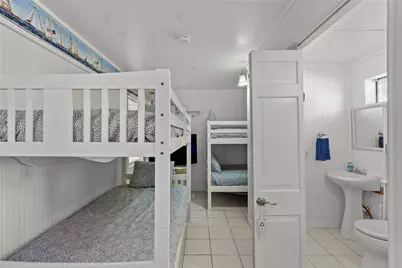 13810 San Domingo Drive, Galveston, TX 77554 - Photo 27