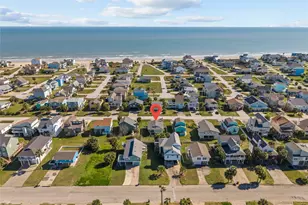13810 San Domingo Dr, Galveston, TX 77554 - Photo 47