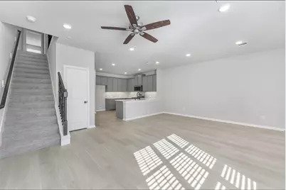 8046 Scanlan Trace, Missouri City, TX 77459 - Photo 9