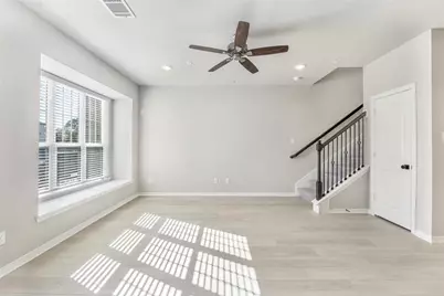 8046 Scanlan Trace, Missouri City, TX 77459 - Photo 5