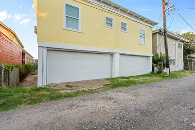 3619 Ave S, Galveston, TX 77550 - Photo 47