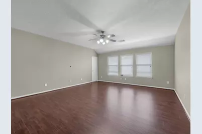 15826 Shoreline Terrace Drive, Houston, TX 77044 - Photo 21