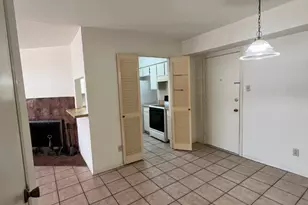 4631 Wild Indigo St, Houston, TX 77027 - Photo 5