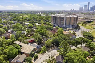 2424 White Oak Dr, Houston, TX 77009 - Photo 47