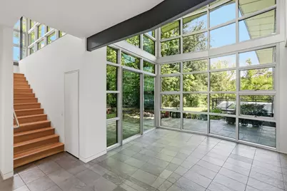 2424 White Oak Drive, Houston, TX 77009 - Photo 5