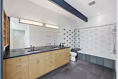 2424 White Oak Drive, Houston, TX 77009 - Photo 19