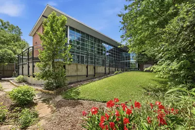 2424 White Oak Drive, Houston, TX 77009 - Photo 35