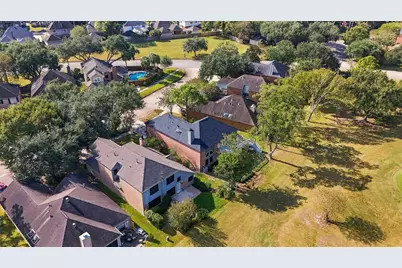 4756 Oakmont Court, League City, TX 77573 - Photo 27