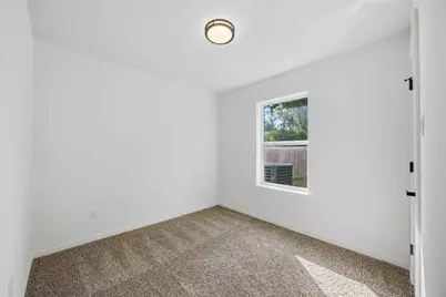 902 Ringold Street #A/B, Houston, TX 77088 - Photo 15