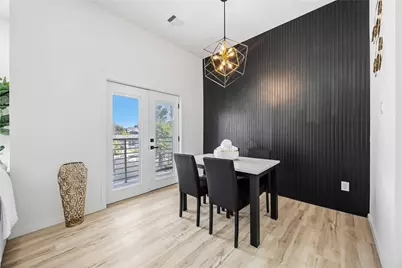 902 Ringold Street #A/B, Houston, TX 77088 - Photo 9