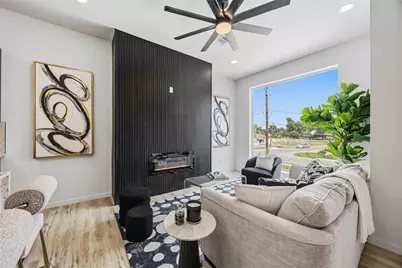 902 Ringold Street #A/B, Houston, TX 77088 - Photo 7