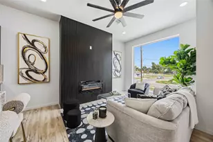 902 Ringold St, Houston, TX 77088 - Photo 7