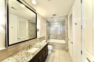 2303 Mid Ln Ln, Houston, TX 77027 - Photo 3