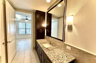 2303 Mid Ln Ln, Houston, TX 77027 - Photo 5