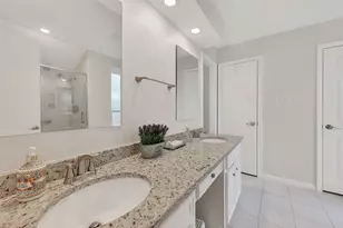 11718 Pecan Creek Dr, Houston, TX 77043 - Photo 29