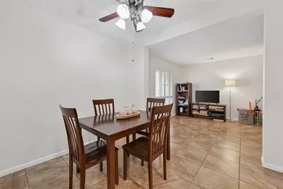 11718 Pecan Creek Drive, Houston, TX 77043 - Photo 17