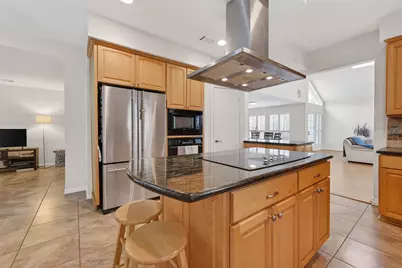 11718 Pecan Creek Drive, Houston, TX 77043 - Photo 15