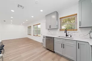 2500 Parkway Ave, Rosenberg, TX 77471 - Photo 7