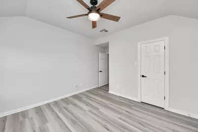 2415 San Conero Drive, Pearland, TX 77581 - Photo 47