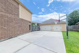 3919 Bianca Spring Ln, Katy, TX 77494 - Photo 7