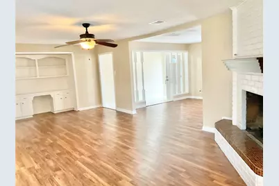5213 Creekview Drive, La Porte, TX 77571 - Photo 9