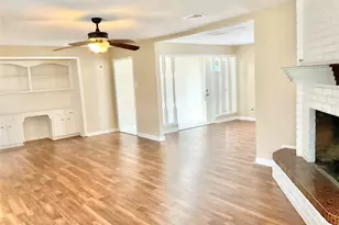 5213 Creekview Dr, La Porte, TX 77571 - Photo 9