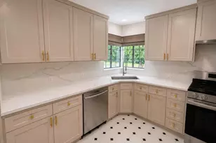 9350 Livernois Rd, Houston, TX 77080 - Photo 7