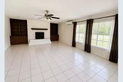 9350 Livernois Road, Houston, TX 77080 - Photo 15