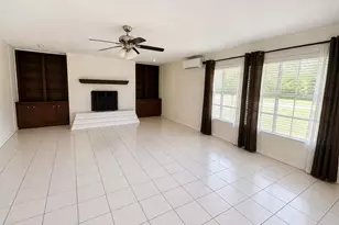 9350 Livernois Rd, Houston, TX 77080 - Photo 15