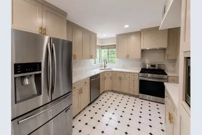9350 Livernois Road, Houston, TX 77080 - Photo 5