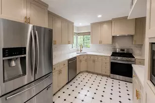 9350 Livernois Rd, Houston, TX 77080 - Photo 5