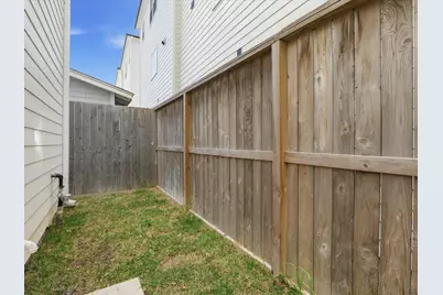 412 N Stiles, Houston, TX 77011 - Photo 17