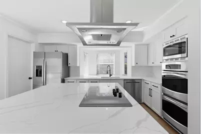 12 Rosedale Brook Court, The Woodlands, TX 77381 - Photo 13